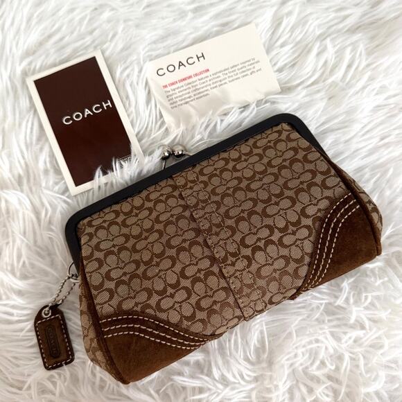 y2k COACH Vintage Brown Suede Kisslock Pouch - Picture 1 of 7